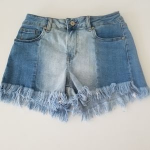 Altard State two tone jean denim frayed shorts size 26